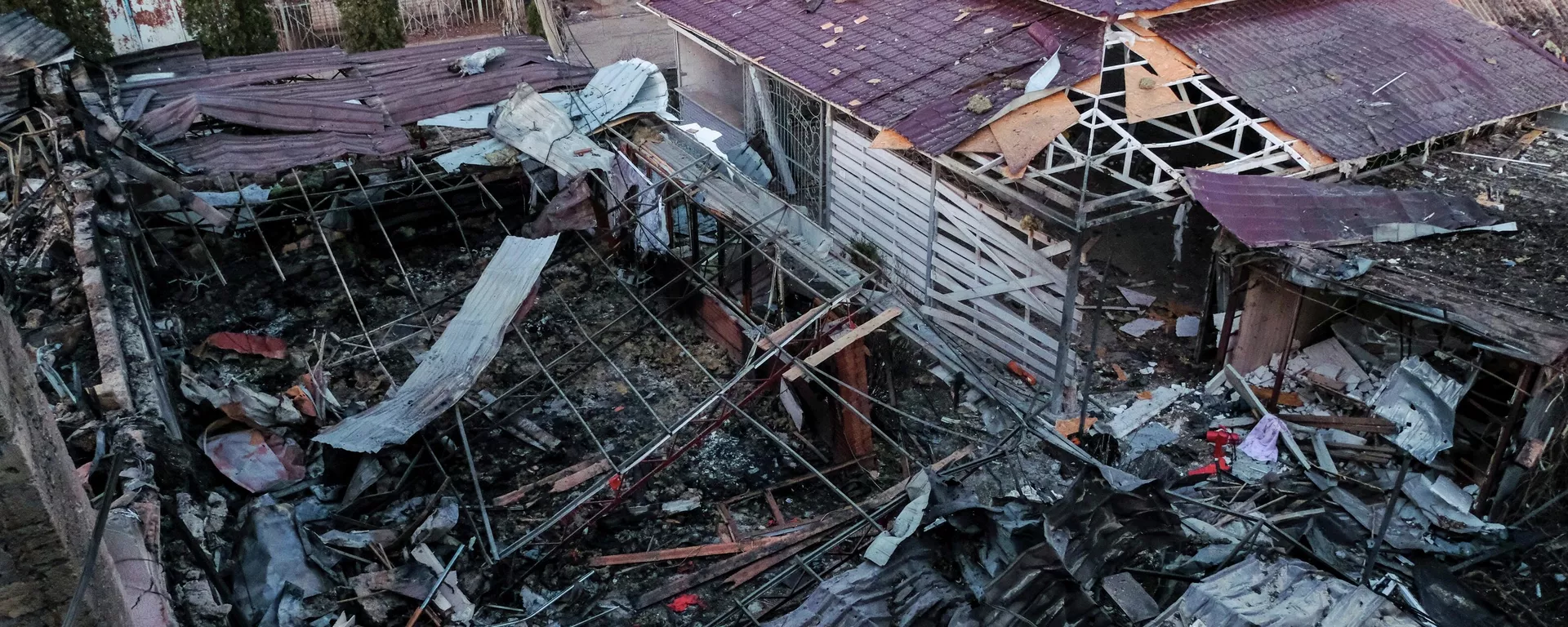 Consequences of the Ukrainian Armed Forces' UAV attack on the village of Khorly in the Kherson region - Sputnik International, 1920, 02.01.2026