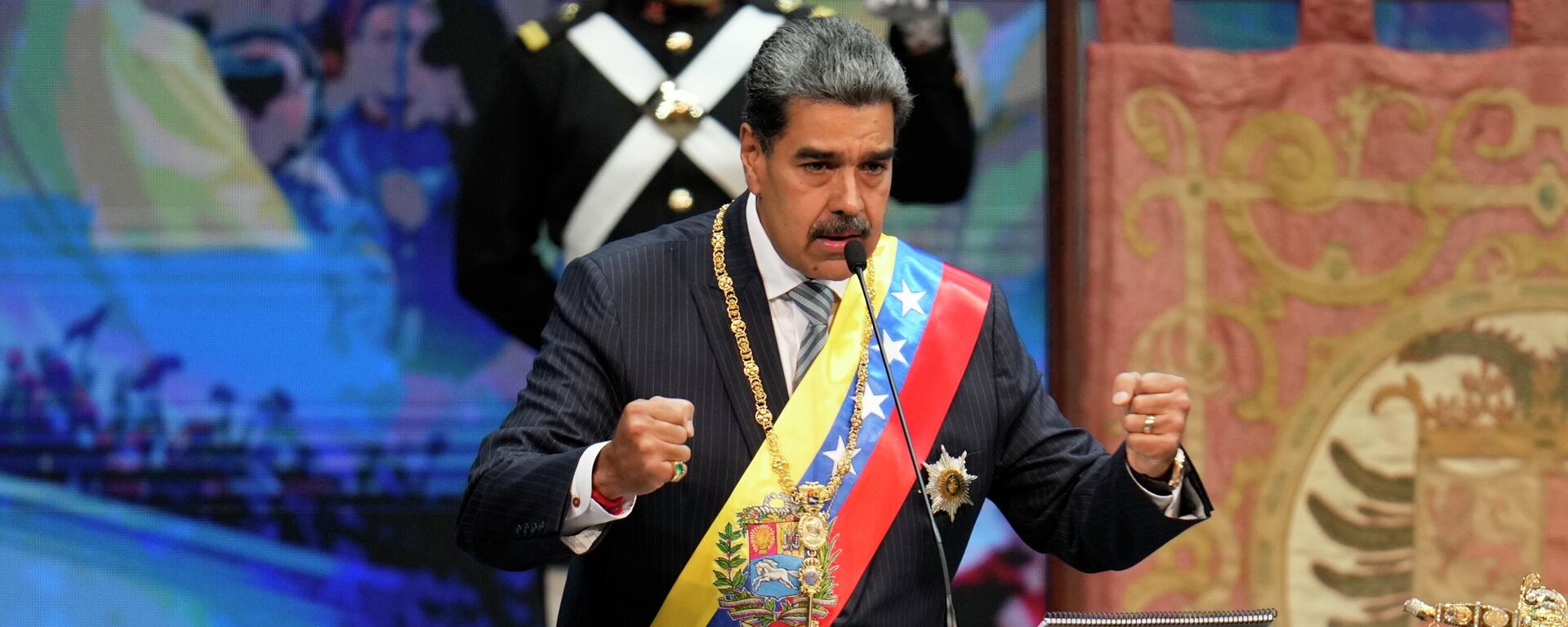 Президент Венесуэлы Николас Мадуро выступает с речью в Каракасе, Венесуэла - Sputnik International, 1920, 05.01.2026