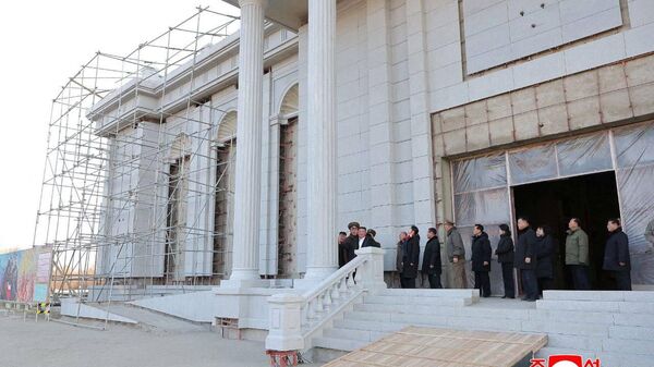 North Korean leader Kim Jong Un has visited the construction site of a museum dedicated to the heroic deeds of Korean People's Army (KPA) soldiers who participated in the liberation and demining of Russia's Kursk Region - Sputnik International