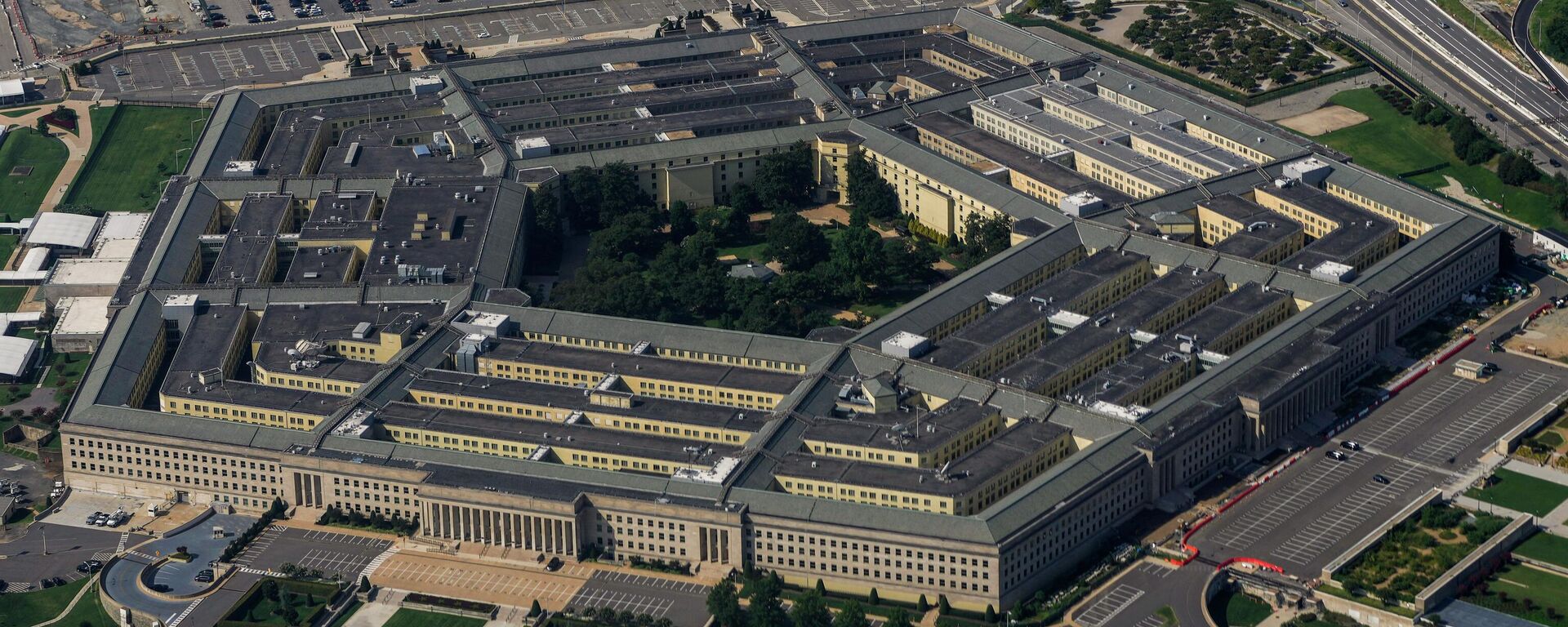 The Pentagon is seen on Sunday, Aug. 27, 2023, in Washington - Sputnik International, 1920, 21.05.2026