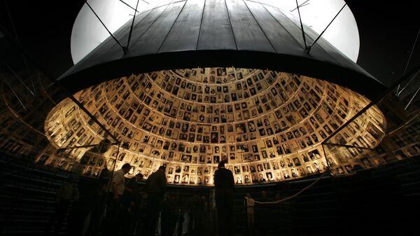 Hall of Names at the Yad Vashem Holocaust memorial in Jerusalem - Sputnik International