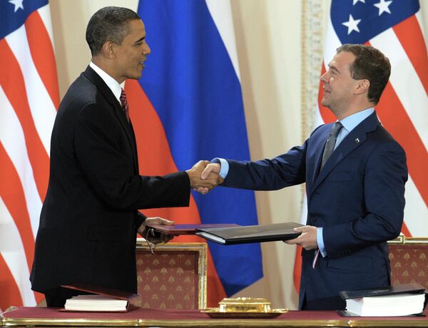 Then-US President Barack Obama and then-Russian President Dmitry Medvedev after signing the New START Treaty at Prague Castle on April 8, 2010. - Sputnik International