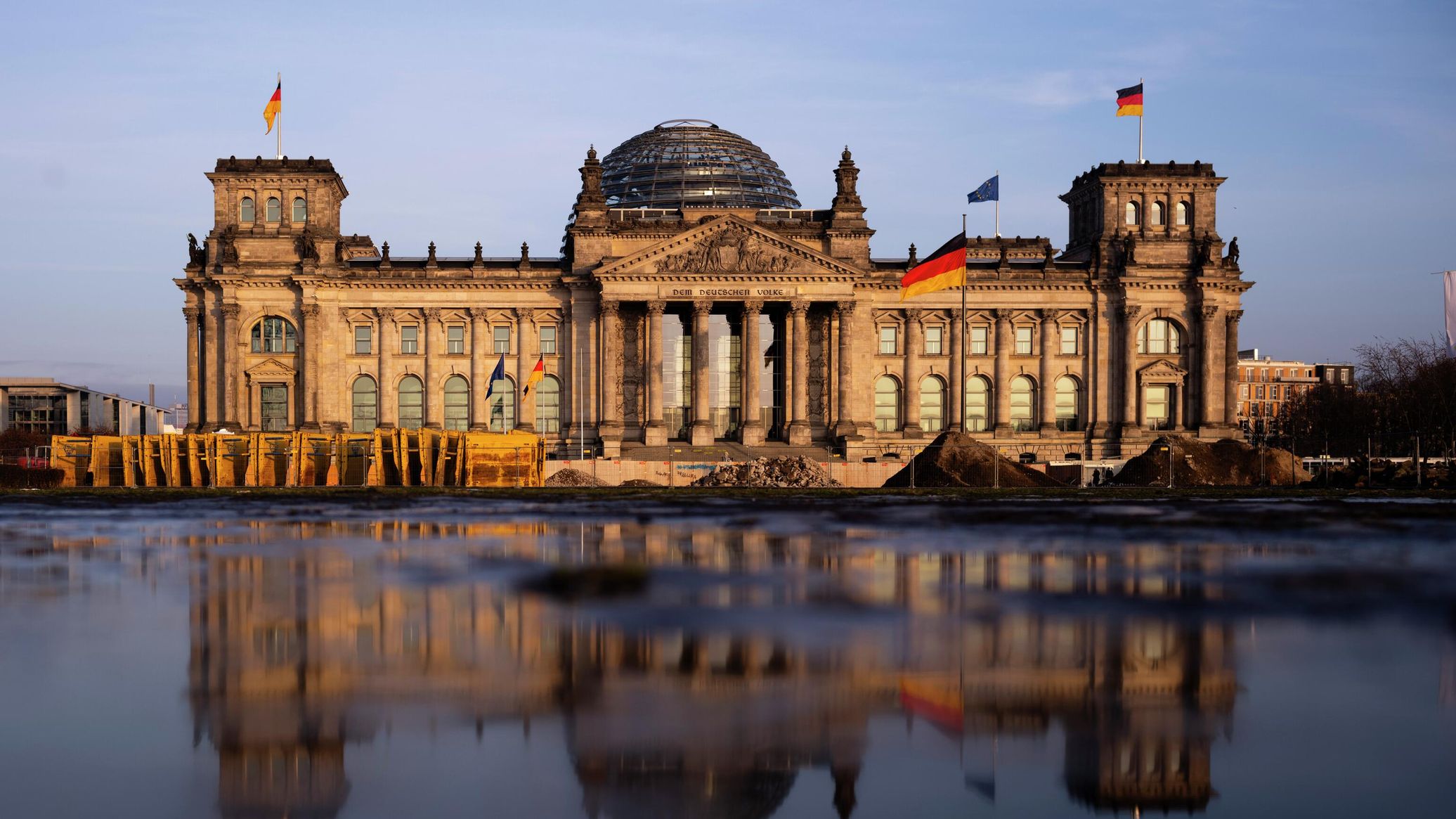 Germany`s Policy Towards Russia Risks Dangerous Escalation - German Politician