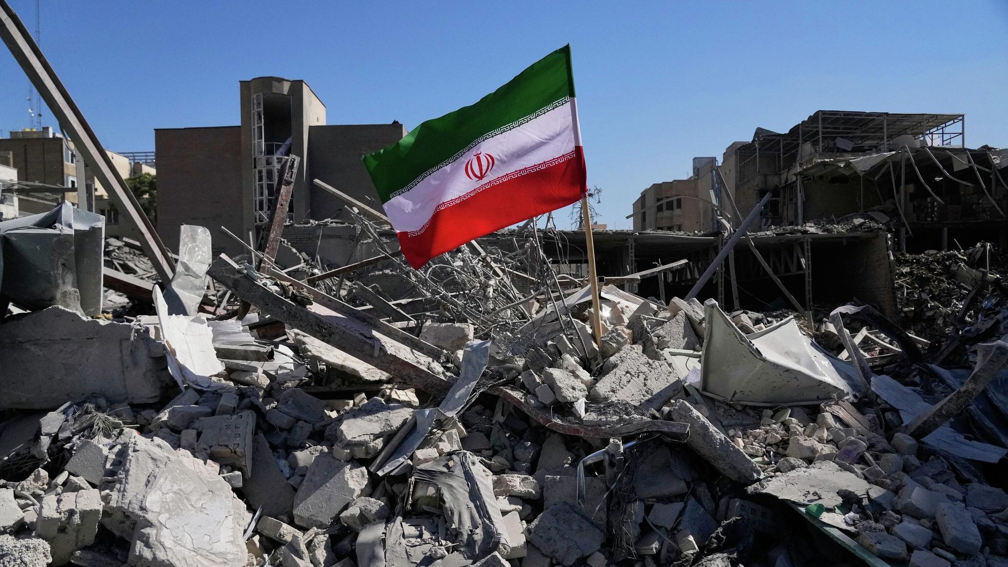 Trump`s Top Advisers Warn Iran War Could Last Until 2029 - Reports