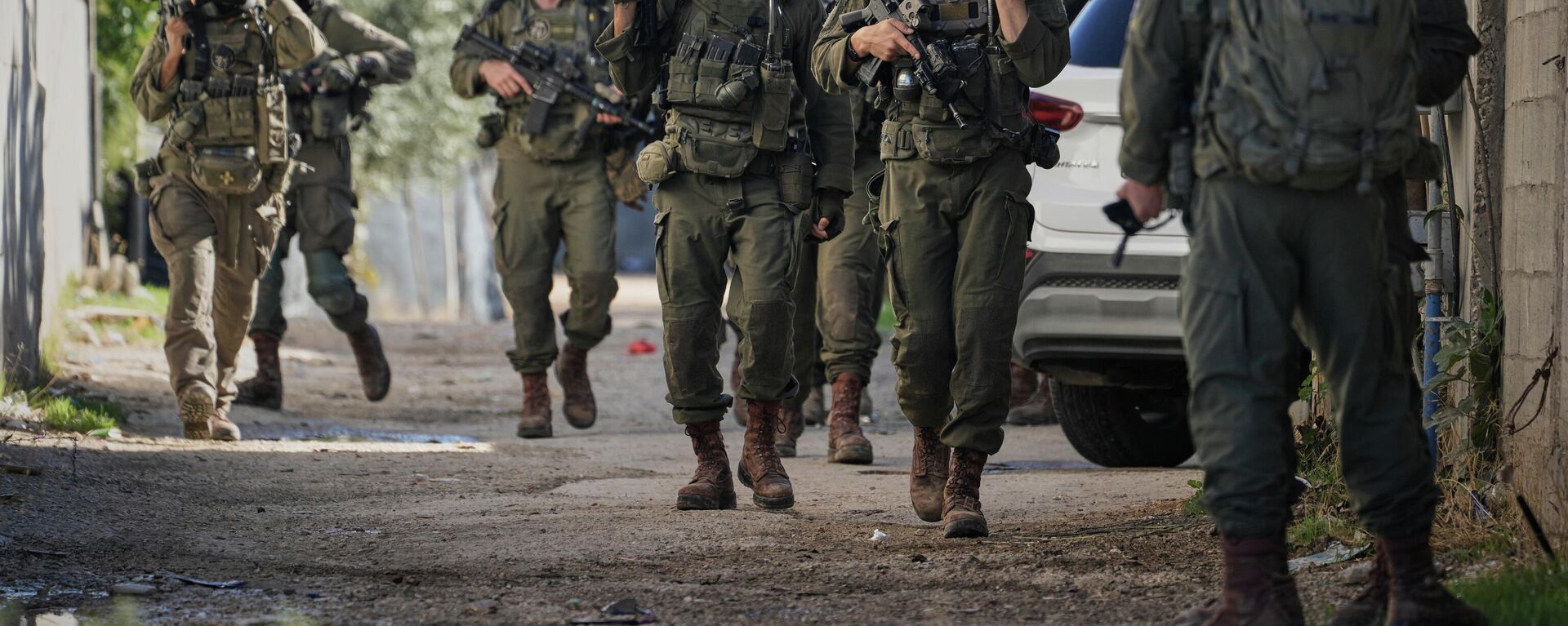 Israeli soldiers are seen during an army raid in the West Bank town of Tubas, Nov. 26, 2025. - Sputnik International, 1920, 27.03.2026
