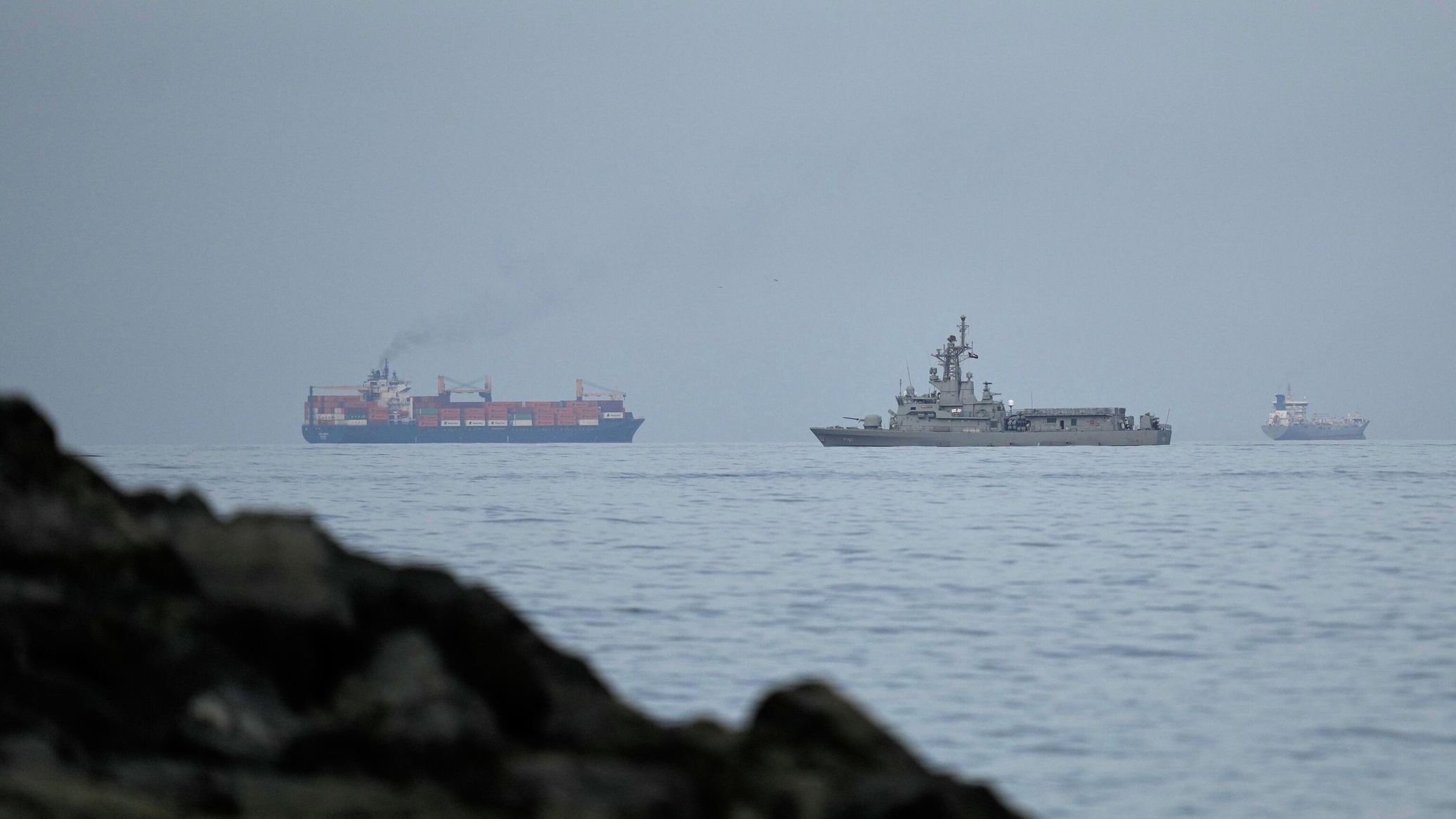 Houthis Vow Stronger Response to Saudi Blockade – Official