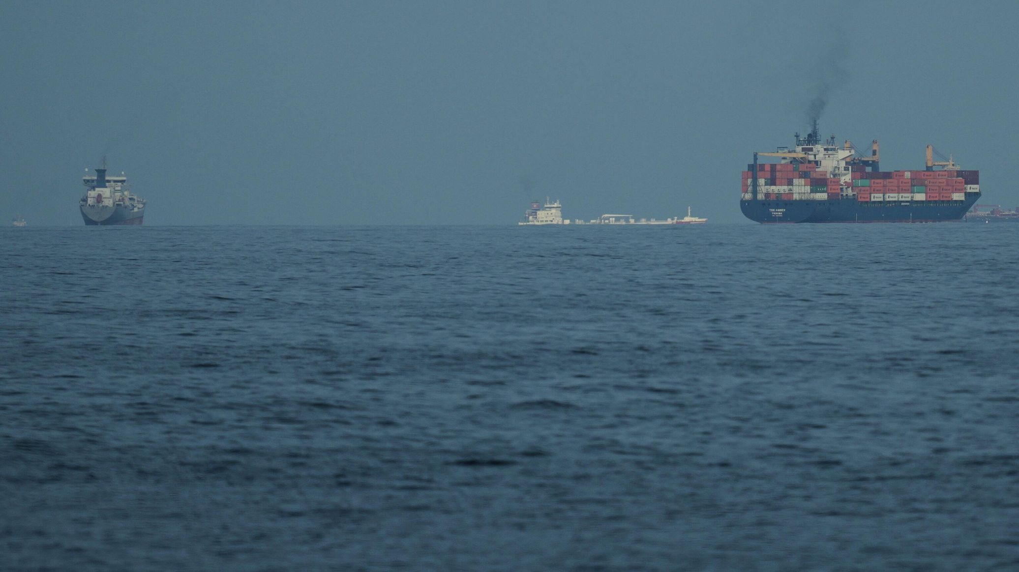Iran, Oman Continuing Talks on Strait of Hormuz Despite Complexity - Foreign Ministry