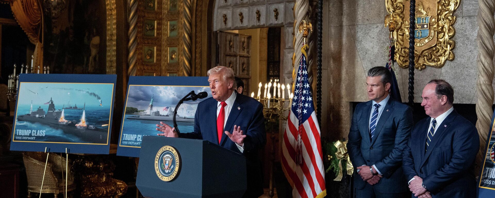 US President Donald Trump, Defense Secretary Pete Hegseth, and Secretary of Navy John Phelan, presenting the US Golden Fleet initiative - Sputnik International, 1920, 23.04.2026