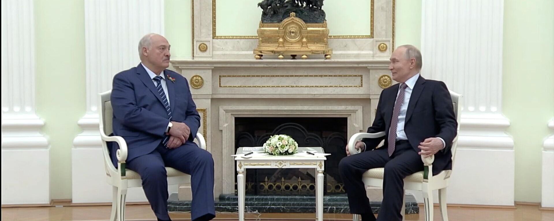 Putin holds talks with Belarusian President Lukashenko at the Kremlin - Sputnik International, 1920, 08.05.2026