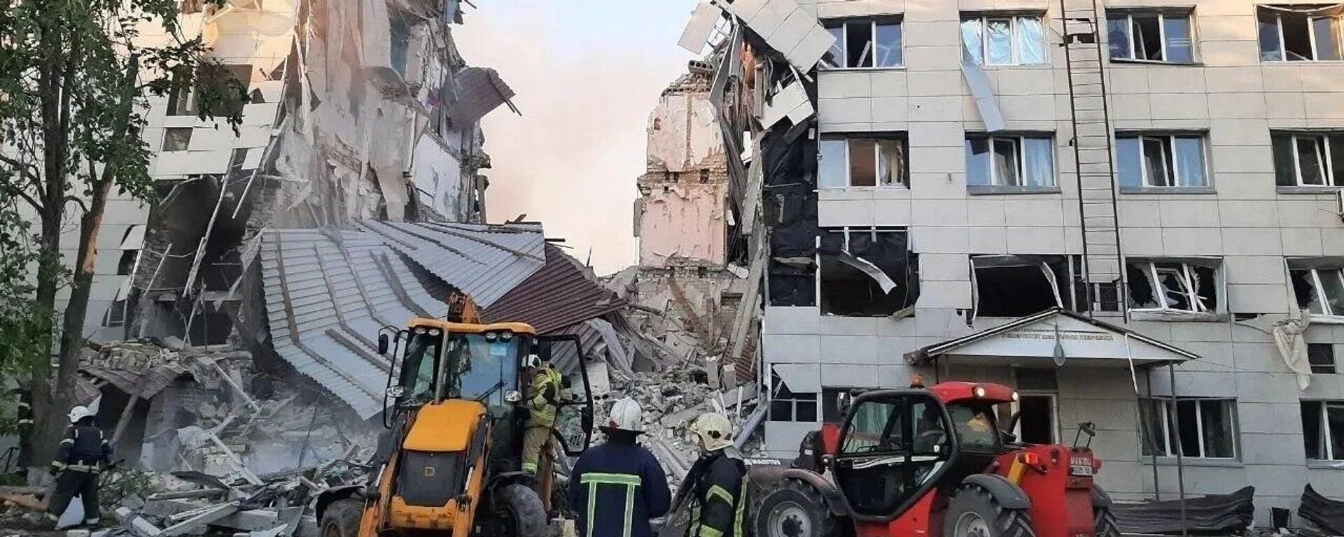 Ukraine's drone attack at a school in the Lugansk People's Republic - Sputnik International, 1920, 23.05.2026