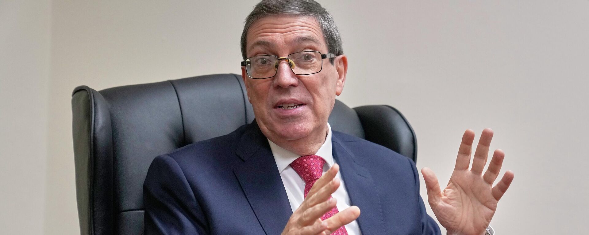 Cuba's Foreign Minister Bruno Rodriguez Parrilla speaks during an interview with The Associated Press at the Permanent Mission of Cuba to the United Nations, in New York, Tuesday, Sept. 30, 2025 - Sputnik International, 1920, 27.05.2026