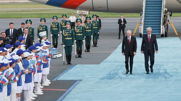 Russian President Vladimir Putin and Kazakh President Kassym-Jomart Tokayev, May 27 - Sputnik International