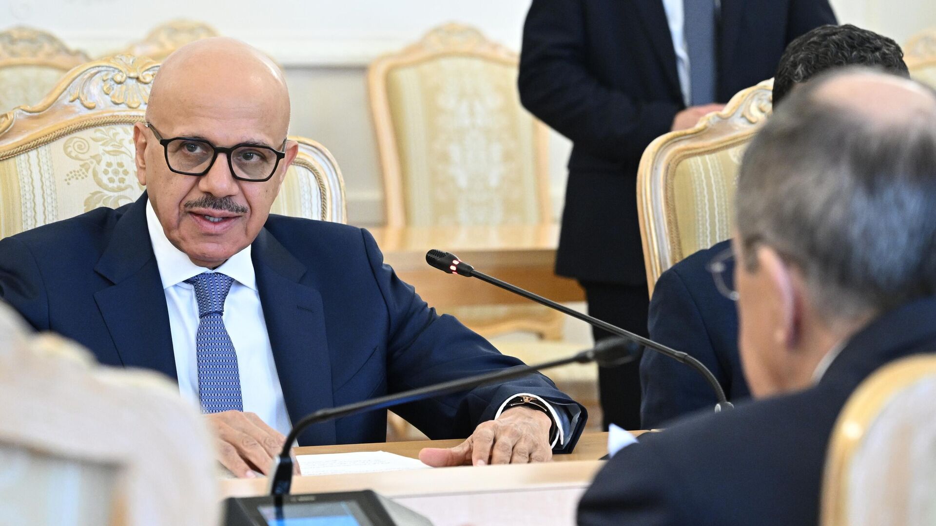 Bahraini Foreign Minister Abdullatif bin Rashid Al Zayani and Russian Foreign Minister Sergey Lavrov Bahraini Foreign Minister Abdullatif bin Rashid Al Zayani and Russian Foreign Minister Sergey Lavrov - Sputnik International, 1920, 11.06.2026