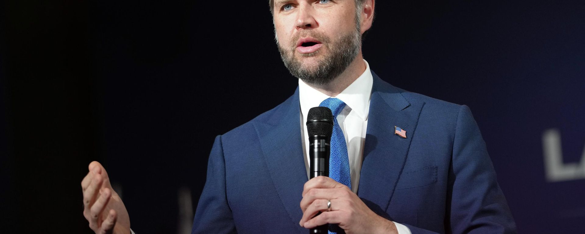 U.S. Vice President JD Vance makes an opening statement at the start of a quadrilateral meeting between the US, Iran, Pakistan, and Qatar at the Buergenstock Resort Lake Lucerne, near Stansstad, Switzerland, Sunday, June 21, 2026.  - Sputnik International, 1920, 22.06.2026