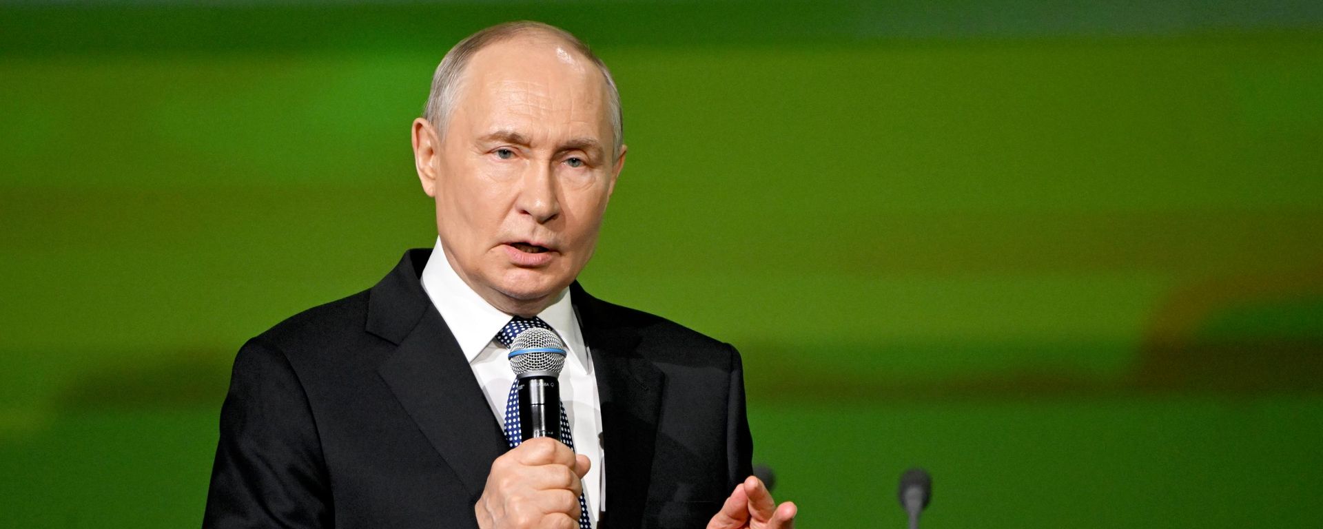 Russian President Vladimir Putin at the All for Victory! forum of the People's Front - Sputnik International, 1920, 13.07.2026