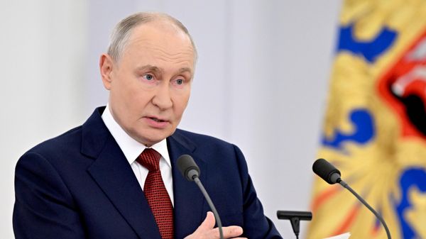 Russian President Vladimir Putin  - Sputnik International