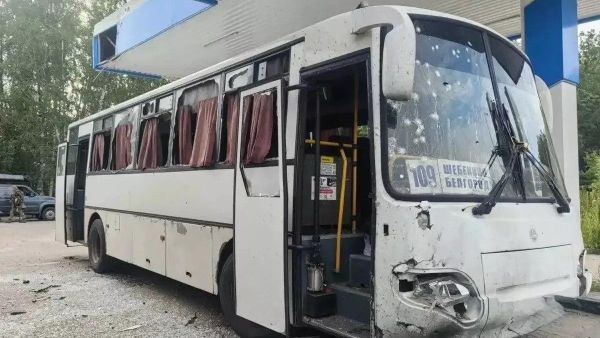 Ukrainian drone strikes passenger bus in Russia's Belgorod region - Sputnik International