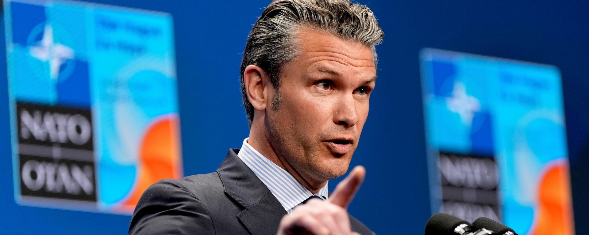 Defence Secretary Pete Hegseth gestures during a media conference at the end of the NATO summit in The Hague, Netherlands, Wednesday, June 25, 2025 Defence Secretary Pete Hegseth gestures during a media conference at the end of the NATO summit in The Hague, Netherlands, Wednesday, June 25, 2025 - Sputnik International, 1920, 05.08.2026