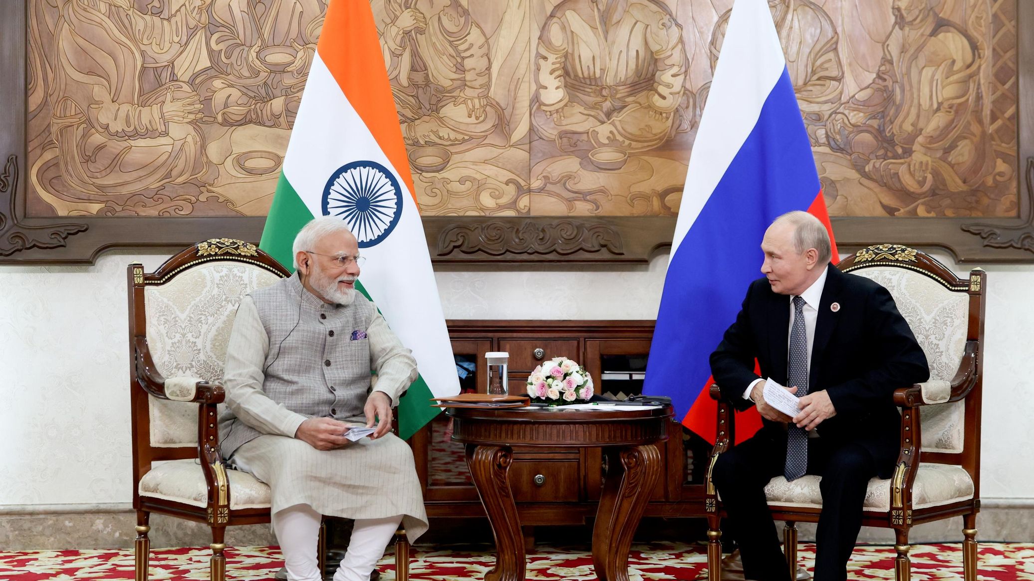 Putin Confers with Modi in Bishkek