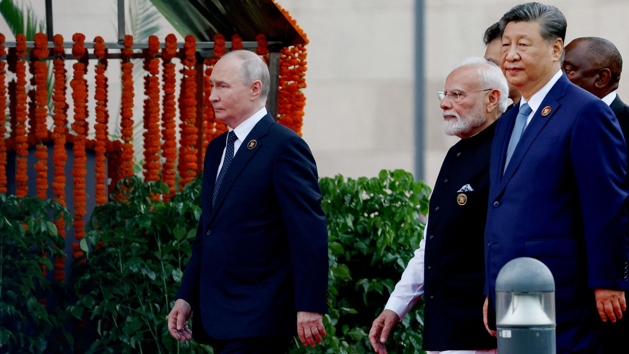 Modi and Xi Volunteer Mediation Efforts on Ukraine to Putin