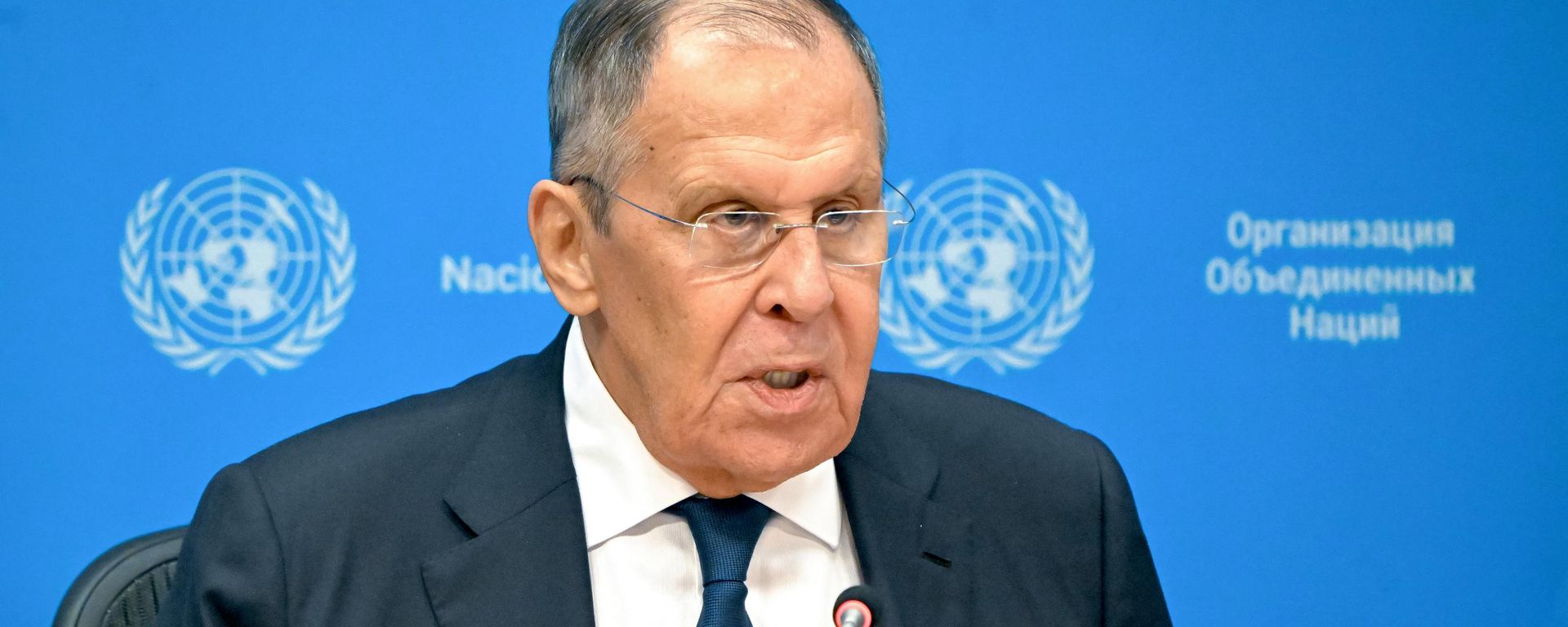 Russian Foreign Minister Sergey Lavrov speaking to the press on the sidelines of the 81st session of the UN General Assembly in New York. - Sputnik International, 1920, 26.09.2026