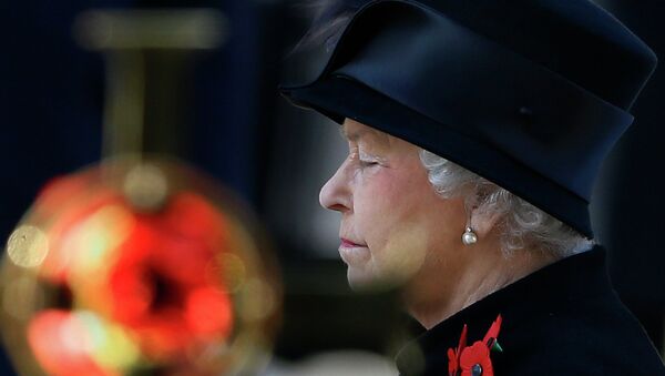 Queen Elizabeth II at the Remembrance Service, The Cenotaph, Whitehall, London, Britain - 09 Nov 2013 - Sputnik International