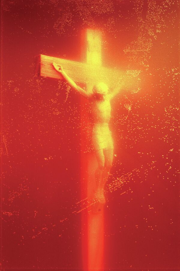 Immersions, Piss Christ - Sputnik International