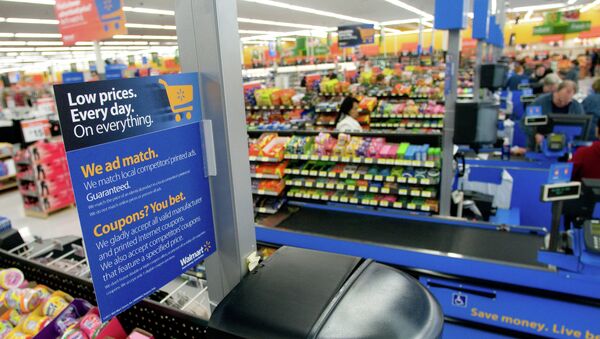 Walmart Checkout Features Ad Match and Coupon Policy Signs - Sputnik International