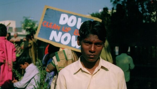 clean up Bhopal now  unauthorised rallie for Bhopal (Mumbai, India - 2002) - Sputnik International
