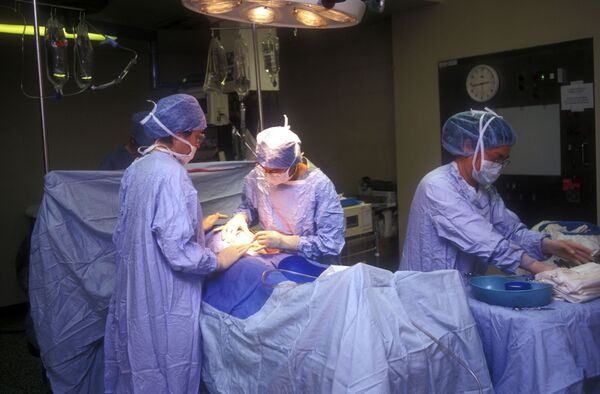 NHS operating theatre - Sputnik International