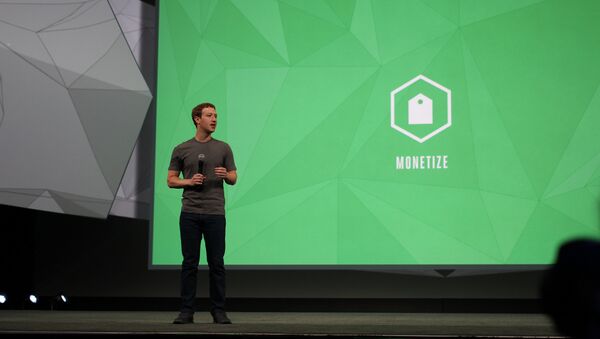 Mark Zuckerberg on stage at Facebook's F8 Conference in April - Sputnik International