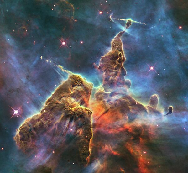 Hubble captures view of “Mystic Mountain” - Sputnik International