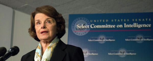 Senator Dianne Feinstein speaks after a closed-door meeting on Capitol Hill in Washington, Thursday, April 3, 2014. - Sputnik International