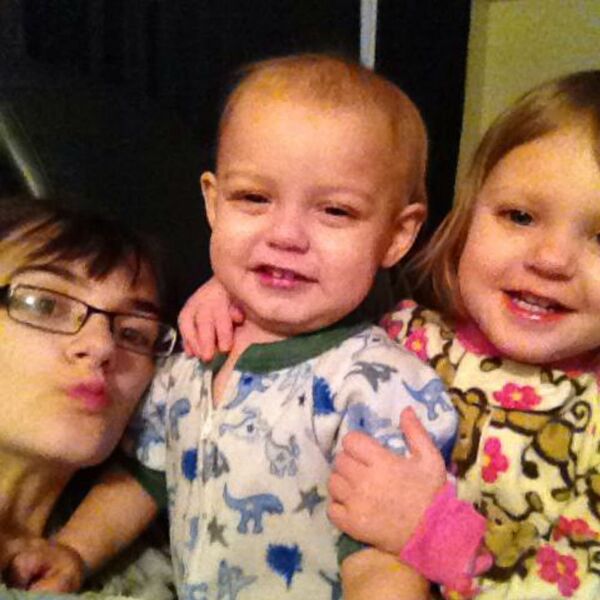 The three children of Molly Bowling and Michael Becker before they were removed by North Dakota's Child Protection Services in December 2014.  - Sputnik International