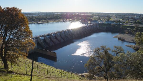 After spending years in prison for plotting to bomb the Nimbus Dam, Eric McDavid was freed from prison Thursday when feds admitted they withheld documents during his trial. - Sputnik International