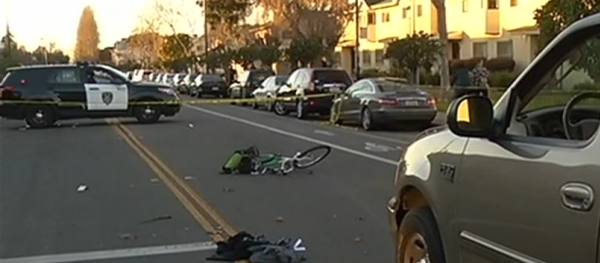 An Oakland, California cyclist was robbed while unconscious after he was hit by a truck on his way to a health clinic on Tuesday, January 13, 2014. - Sputnik International