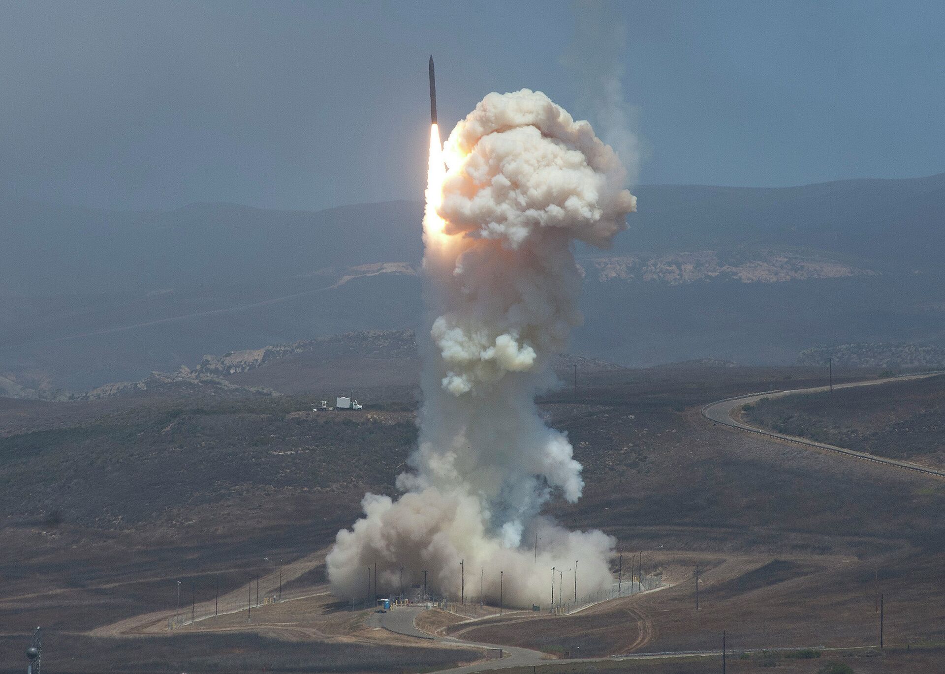 The Missile Defense Agency's test of the Ground-based Midcourse Defense (GMD). The Ground-Based Interceptor launches from Vandenberg Air Force Base, Calif. on June 22, 2014. - Sputnik International, 1920, 27.10.2022