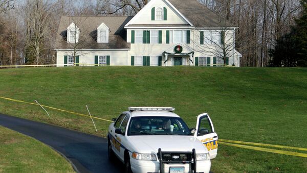The Newtown legislative council voted Wednesday to tear down the house where Adam Lanza lived with his mother before he shot her and carried out the December 2012 massacre at Sandy Hook Elementary School. - Sputnik International