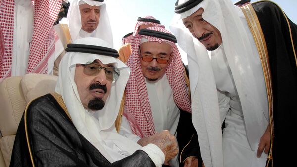 Saudi Arabia's King Abdullah, left, speaks with his half-brother Salman, who has been appointed King following Abdullah's death early Friday. - Sputnik International