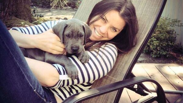 This undated photo provided by the Maynard family shows Brittany Maynard, a 29-year-old terminally ill woman who plans to die under Oregon's law that allows the terminally ill to end their own lives. Sean Crowley, spokesman from the group Compassion & Choices, said late Sunday, Nov. 2, 2014, that Maynard was surrounded by family Saturday when she took lethal medication prescribed by a doctor and died. She was weeks shy of her 30th birthday. - Sputnik International