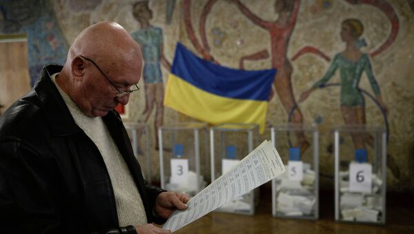 According to Russia expert with the Peterson Institute for International Economics Anders Aslund, the Ukrainian parliamentary elections were free, fair and democratic. - Sputnik International