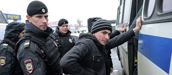 Moscow's police are carrying out an operation checking the legal status of immigrants to the city. - Sputnik International