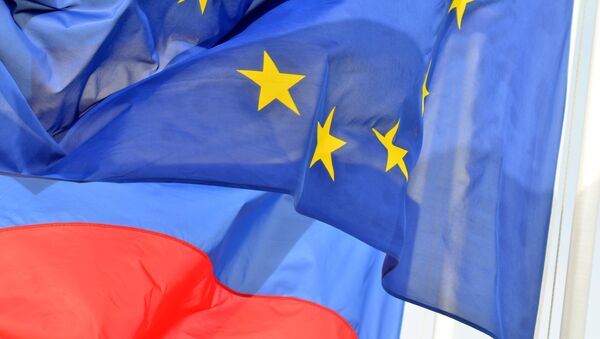 Flags of Russia and European Union - Sputnik International