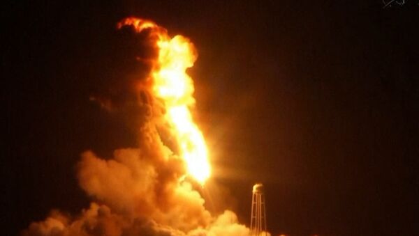 Antares Rocket Carrying Cygnus Cargo Module Explodes. - Sputnik International