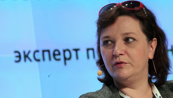 FBI agents, examining the case of a Russian national Vadim Mikerin arrested in the United States, should turn to Russia's state nuclear corporation Rosatom for help in the investigation, the chair of the Center for Anti-corruption Research and Initiative at Transparency International Russia Elena Panfilova told RIA Novosti on Saturday. - Sputnik International