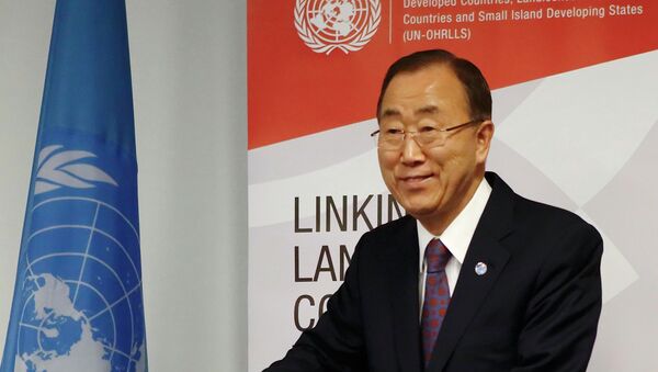U.N. Secretary-General Ban Ki-moon arrives for a news conference during a United Nations conference on landlocked developing countries at the U.N. headquarters in Vienna November 3, 2014 - Sputnik International