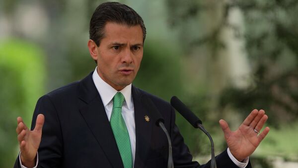 Embattled Mexican President Enrique Pena Nieto has introduced a 10-point plan aimed at reducing the extremely high levels of violence which have been plaguing his country for nearly a decade. - Sputnik International