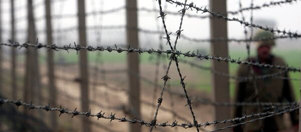 The border between India and Pakistan in Suchetgar area The border between India and Pakistan in Suchetgar area - Sputnik International