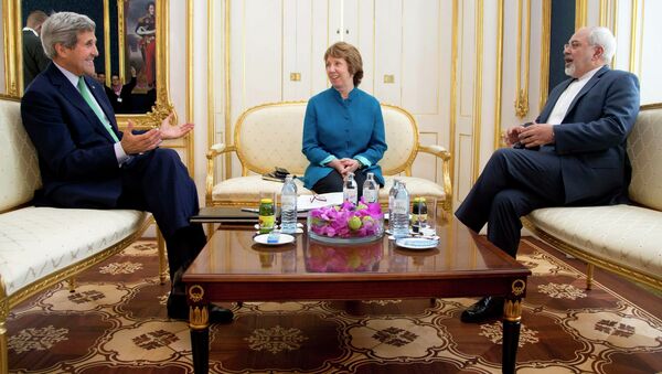 John Kerry, Catherine Ashton, Mohammad Javad Zarif - Sputnik International