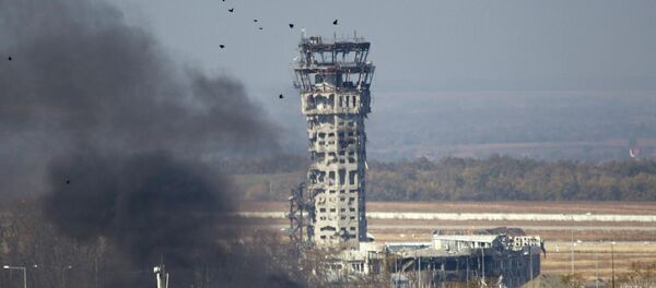 The Donetsk Airport has come under fire after a bilateral “day of silence” agreement between Kiev and the eastern Ukrainian self-proclaimed Donetsk People’s Republic, Deputy Chair of the DPR Parliament Denis Pushilin said Tuesday. - Sputnik International